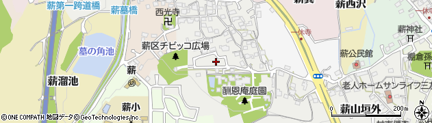 京都府京田辺市薪里ノ内140周辺の地図