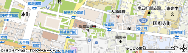 兵庫県姫路市総社本町214周辺の地図