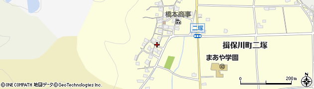 兵庫県たつの市揖保川町二塚72周辺の地図