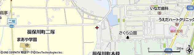 兵庫県たつの市揖保川町二塚463周辺の地図