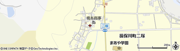兵庫県たつの市揖保川町二塚100周辺の地図