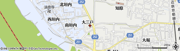 京都府城陽市枇杷庄大三戸19周辺の地図