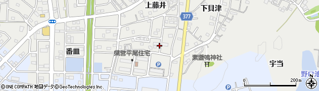 愛知県豊川市平尾町下藤井周辺の地図