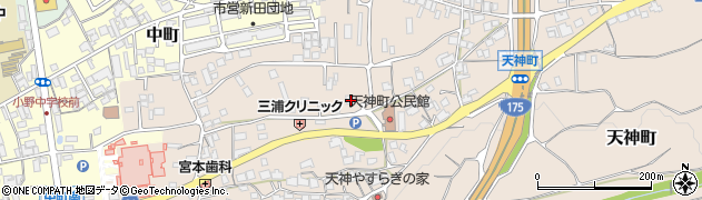 兵庫県小野市天神町1127周辺の地図