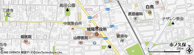 城陽市役所周辺の地図