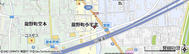 兵庫県たつの市龍野町小宅北52周辺の地図