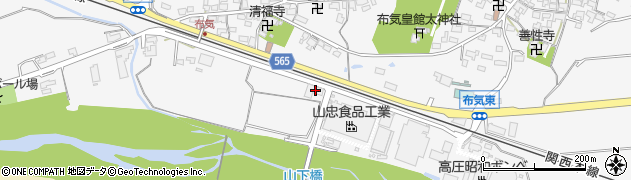 三重県亀山市布気町1500周辺の地図