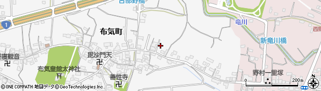 三重県亀山市布気町137周辺の地図