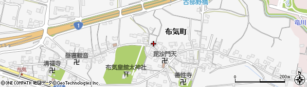 三重県亀山市布気町155周辺の地図