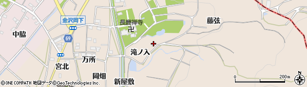 愛知県豊川市金沢町（滝ノ入）周辺の地図