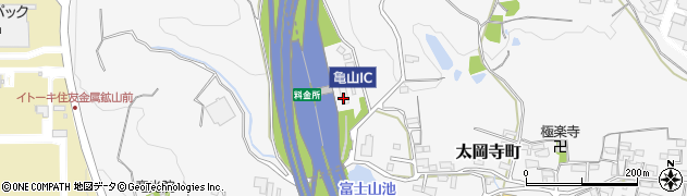 三重県警察高速隊亀山分駐隊周辺の地図