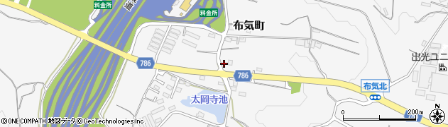 三重県亀山市布気町983周辺の地図