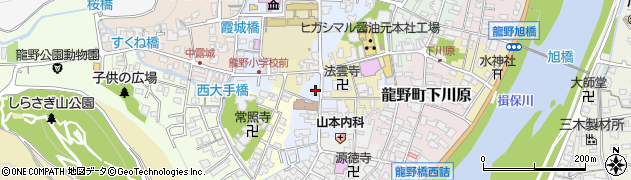 集鳳堂茶舗周辺の地図