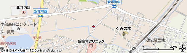 三重県鈴鹿市安塚町749周辺の地図