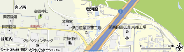 京都府八幡市上津屋（尼ケ池）周辺の地図