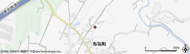 三重県亀山市布気町686周辺の地図