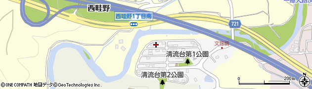 兵庫県川西市清流台9周辺の地図