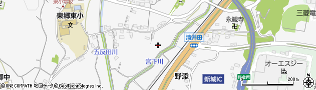愛知県新城市八束穂的場周辺の地図