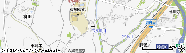 愛知県新城市八束穂402周辺の地図