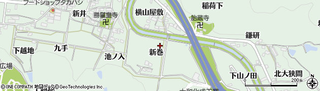 愛知県岡崎市保母町新巻周辺の地図