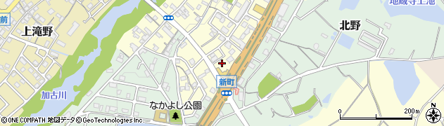 兵庫県加東市新町286周辺の地図