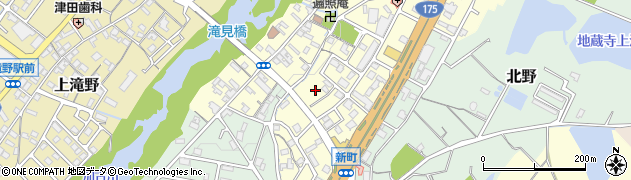 兵庫県加東市新町283周辺の地図