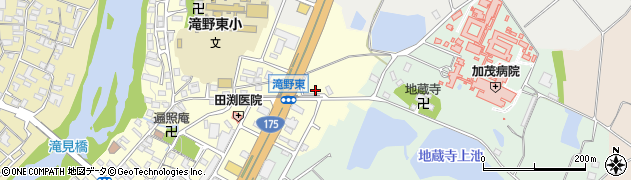 兵庫県加東市新町365周辺の地図