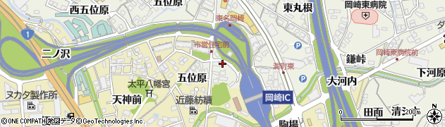 愛知県岡崎市洞町（下荒田）周辺の地図