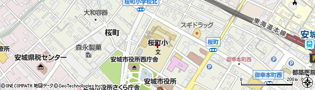 愛知県安城市桜町15周辺の地図