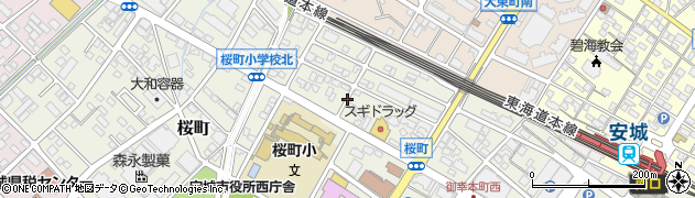 愛知県安城市桜町周辺の地図