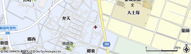 愛知県安城市新田町郷東7周辺の地図
