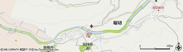 静岡県伊豆市堀切418-2周辺の地図