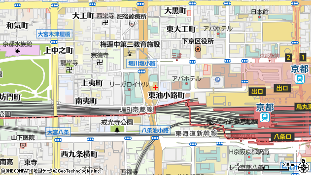 〒600-8236 京都府京都市下京区西油小路町の地図