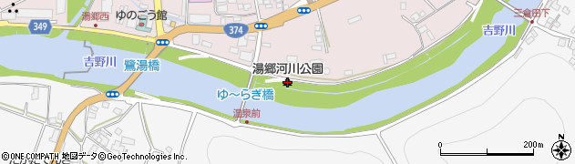 湯郷河川公園周辺の地図