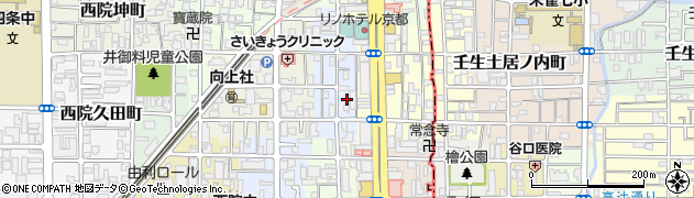 京都府京都市右京区西院西三蔵町26周辺の地図