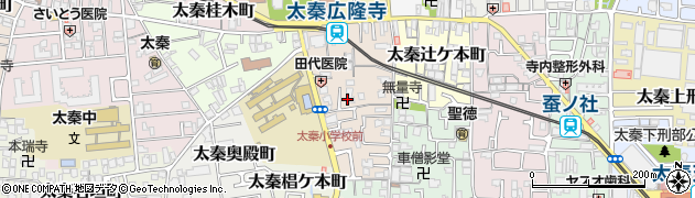 京都府京都市右京区太秦組石町周辺の地図