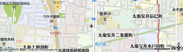 京都府京都市右京区太秦安井柳通町周辺の地図