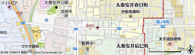 京都府京都市右京区太秦安井馬塚町周辺の地図