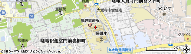 京都市立嵯峨小学校周辺の地図