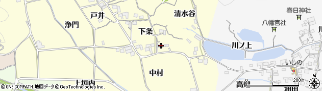 京都府亀岡市稗田野町鹿谷下条15周辺の地図