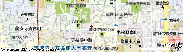 京都府京都市北区等持院中町4周辺の地図