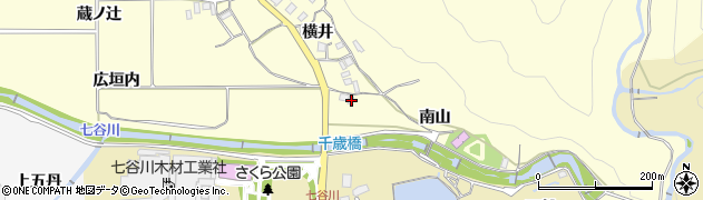 京都府亀岡市千歳町千歳横井17周辺の地図