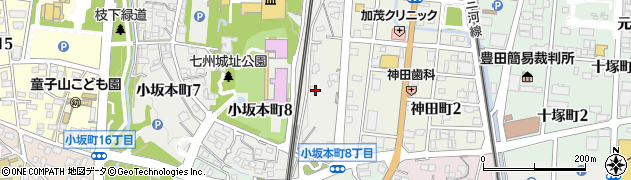 愛知県豊田市小坂本町8丁目32周辺の地図