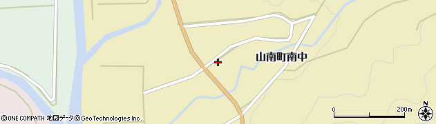 兵庫県丹波市山南町南中121周辺の地図