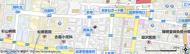 手ごねつくねと博多もつ鍋 九州酒場料理鳥よし本店周辺の地図