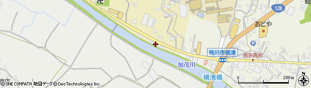 千葉県鴨川市滑谷758周辺の地図