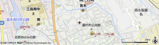 静岡県三島市青木周辺の地図
