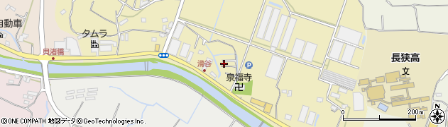 千葉県鴨川市滑谷54周辺の地図