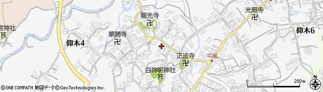 平尾公民館周辺の地図