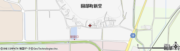 京都府南丹市園部町新堂（岡田）周辺の地図